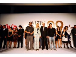 Genç İletişimciler Ödül Sevinci Yaşadı