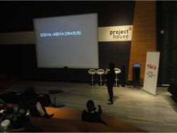 TÜHİD & Project House Sosyal Medya Eğitimi yapıldı